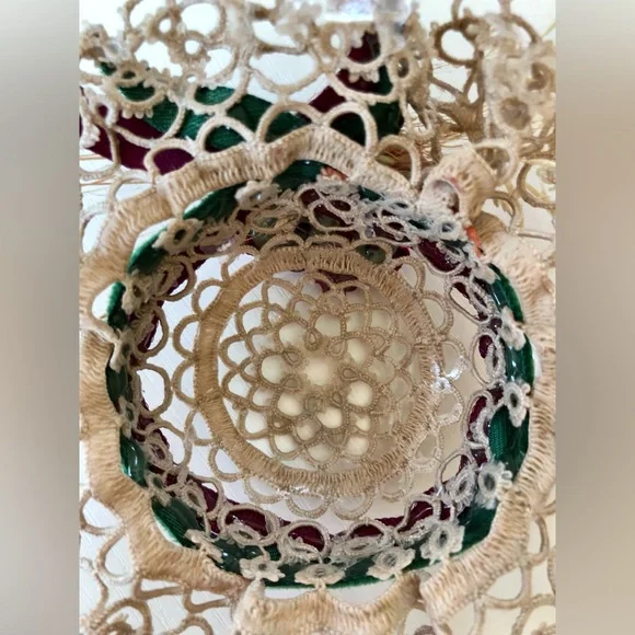 Victorian lace 4" hat Satin roses, velvet ribbon, Mauve, burgundy, Emerald plume - Picture 5 of 11